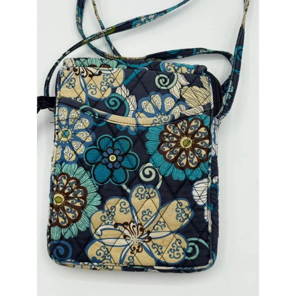 Vera Bradley Mod Floral Blue Mini Hipster Crossbody – Retired Pattern